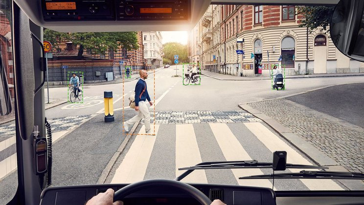 Volvo Buses launches pedestrian detection
