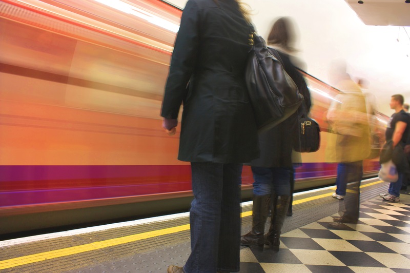London commuters (© Joingate | Dreamstime.com)