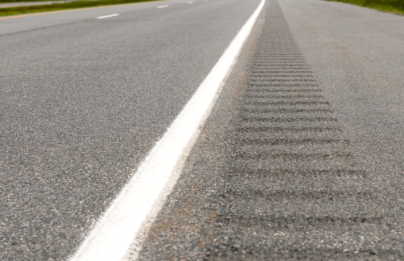 Australia rumble strips will make a ‘rumble’ sound when a driver moves out of the lane (© Madscica | Dreamstime.com)