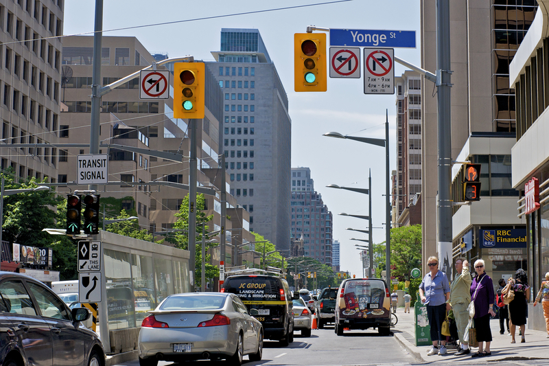 Toronto plan includes proposals to deploy smart traffic signals (© Manon Ringuette | Dreamstime.com)