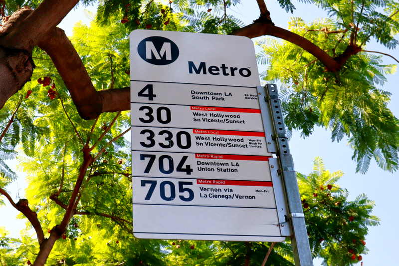 V2I public transit smart mobility California decarbonisation © Walter Cicchetti | Dreamstime.com