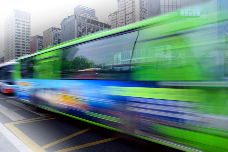 On-time performance bus routes timetable efficiency AI analytics (© Jackq | Dreamstime.com)