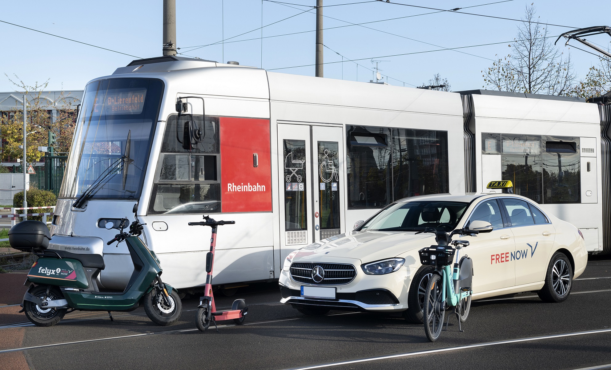 Mobility app green transport public transit car-share