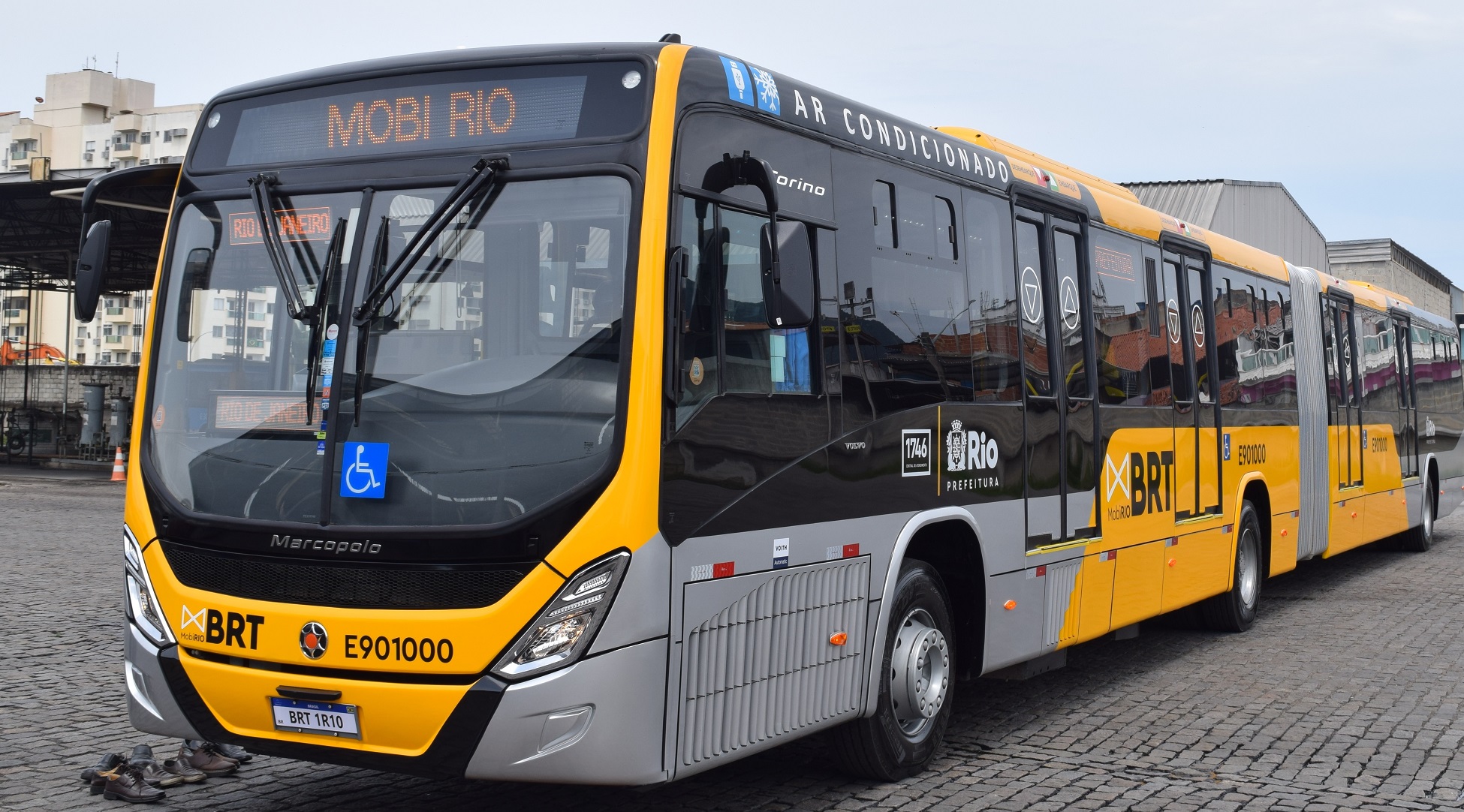 Mobi-Rio bus rapid transit Brazil efficiency reduce congestion