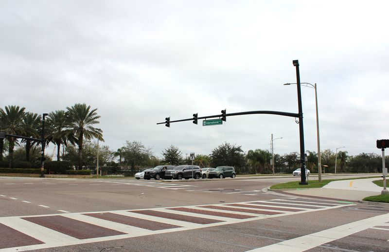 Traffic light control pedestrian safety Sea World Orlando © Rushtonheather | Dreamstime.com