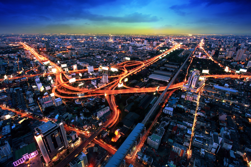 Bangkok tolling Thailand © Potowizard | Dreamstime.com