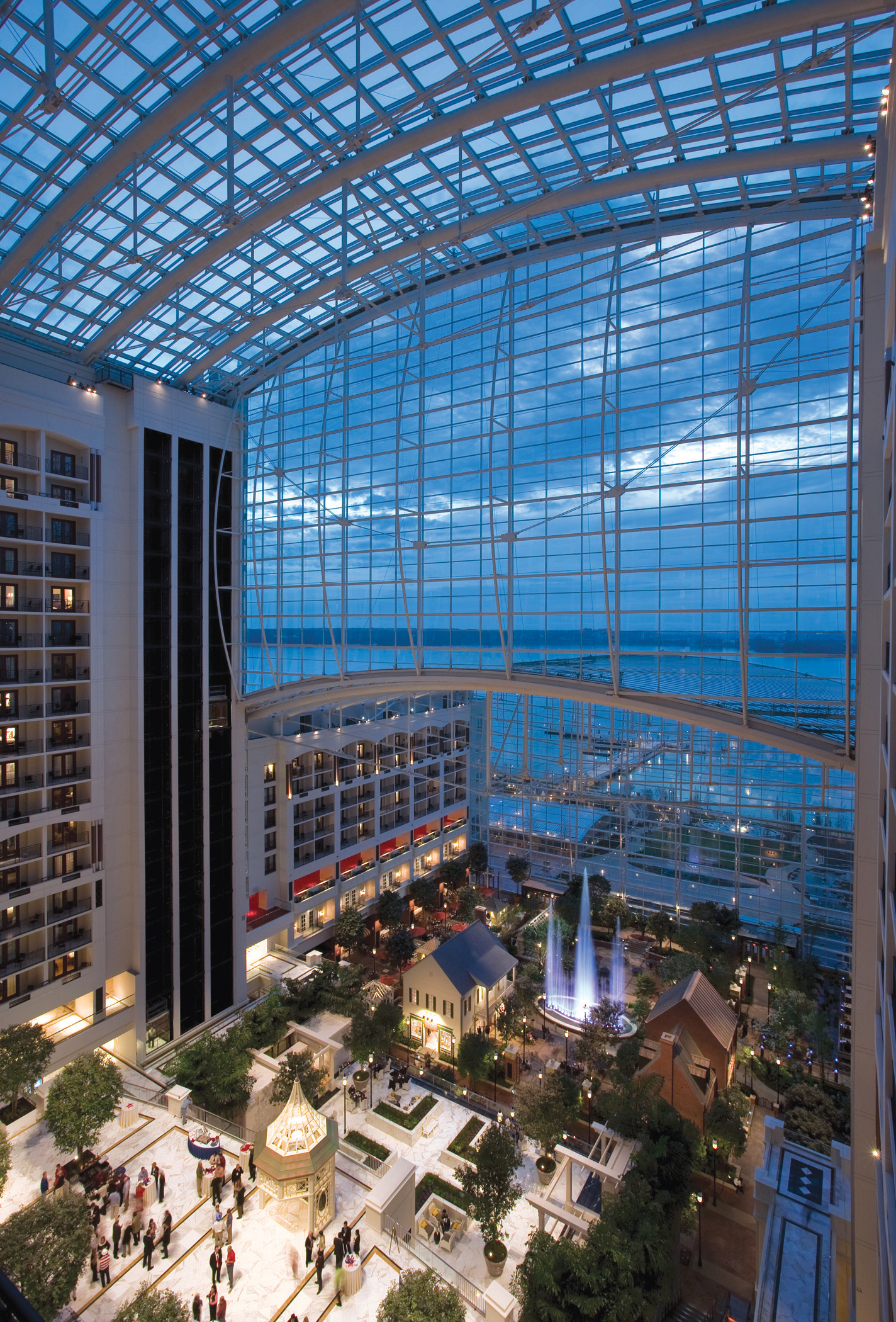 Atrium of the Gaylord National Resort and Conference Centre