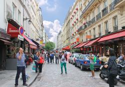 Paris: a genuine 15-minute city already? © Nicknickko | Dreamstime.com
