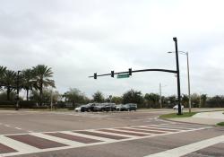 Traffic light control pedestrian safety Sea World Orlando © Rushtonheather | Dreamstime.com