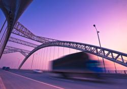Weigh in Motion infrastructural resilience roads bridges © Dtguy | Dreamstime.com