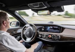 drive autonomously (Picture copyright Daimler)