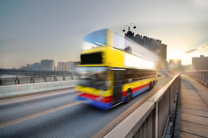 bus transit travel times passenger satisfaction data © Keng Po Leung | Dreamstime.com